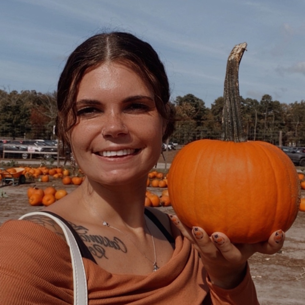 Meet your Posher, Caryn